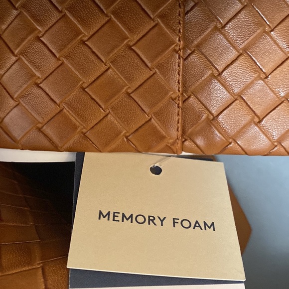 Sz 7 Arden Basket Weave Cognac Block Heeled Boots NEW POSHMARK - Picture 10 of 10